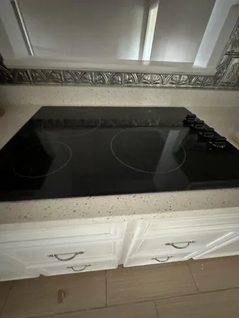 a close view of sink