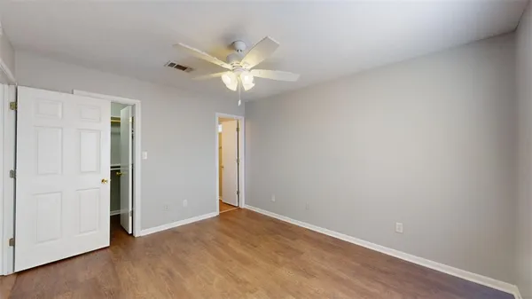 $1,150 | 1507 Hollow Hill Drive, Unit B, Bryan, TX 77802