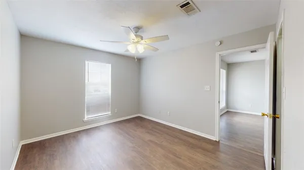 $1,150 | 1507 Hollow Hill Drive, Unit B, Bryan, TX 77802