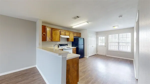 $1,150 | 1507 Hollow Hill Drive, Unit B, Bryan, TX 77802