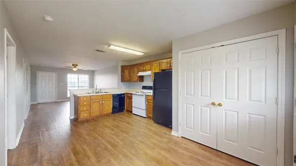 $1,150 | 1507 Hollow Hill Drive, Unit B, Bryan, TX 77802