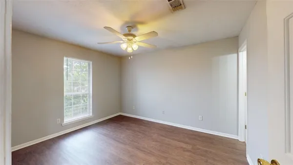 $1,150 | 1507 Hollow Hill Drive, Unit B, Bryan, TX 77802