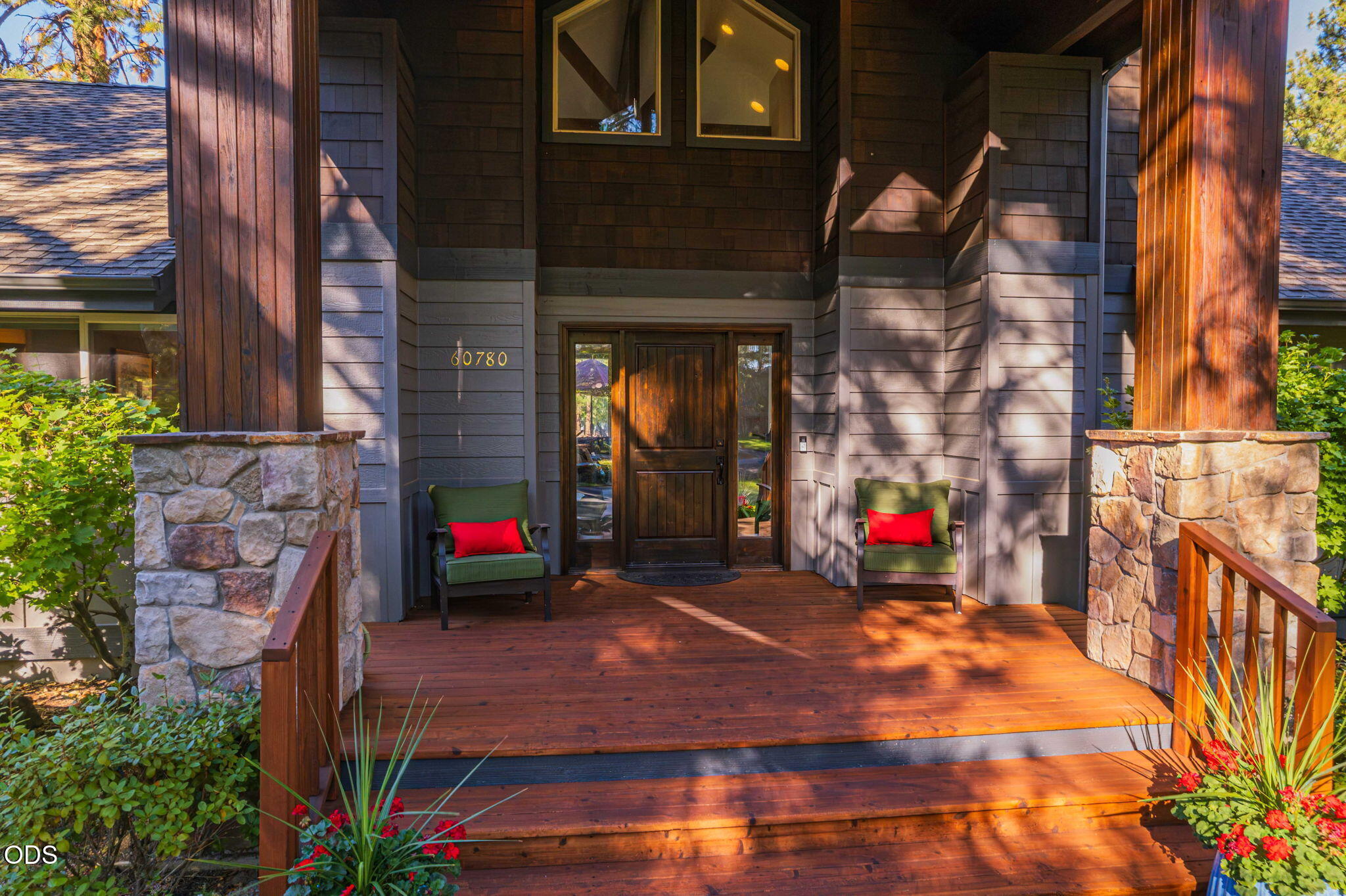 60780 Currant Way Bend, OR 97702 - Photo 6 of 83 Gallery Image 6