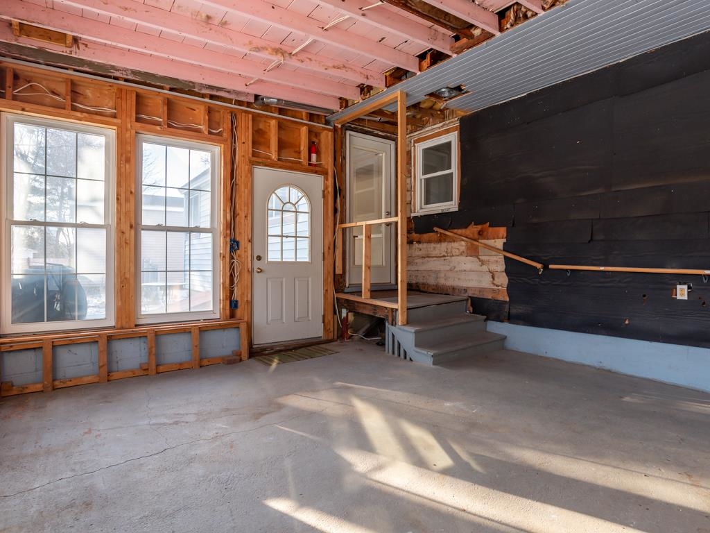 74 Sunset Road Portsmouth, NH 03801 - Photo 32 of 39
