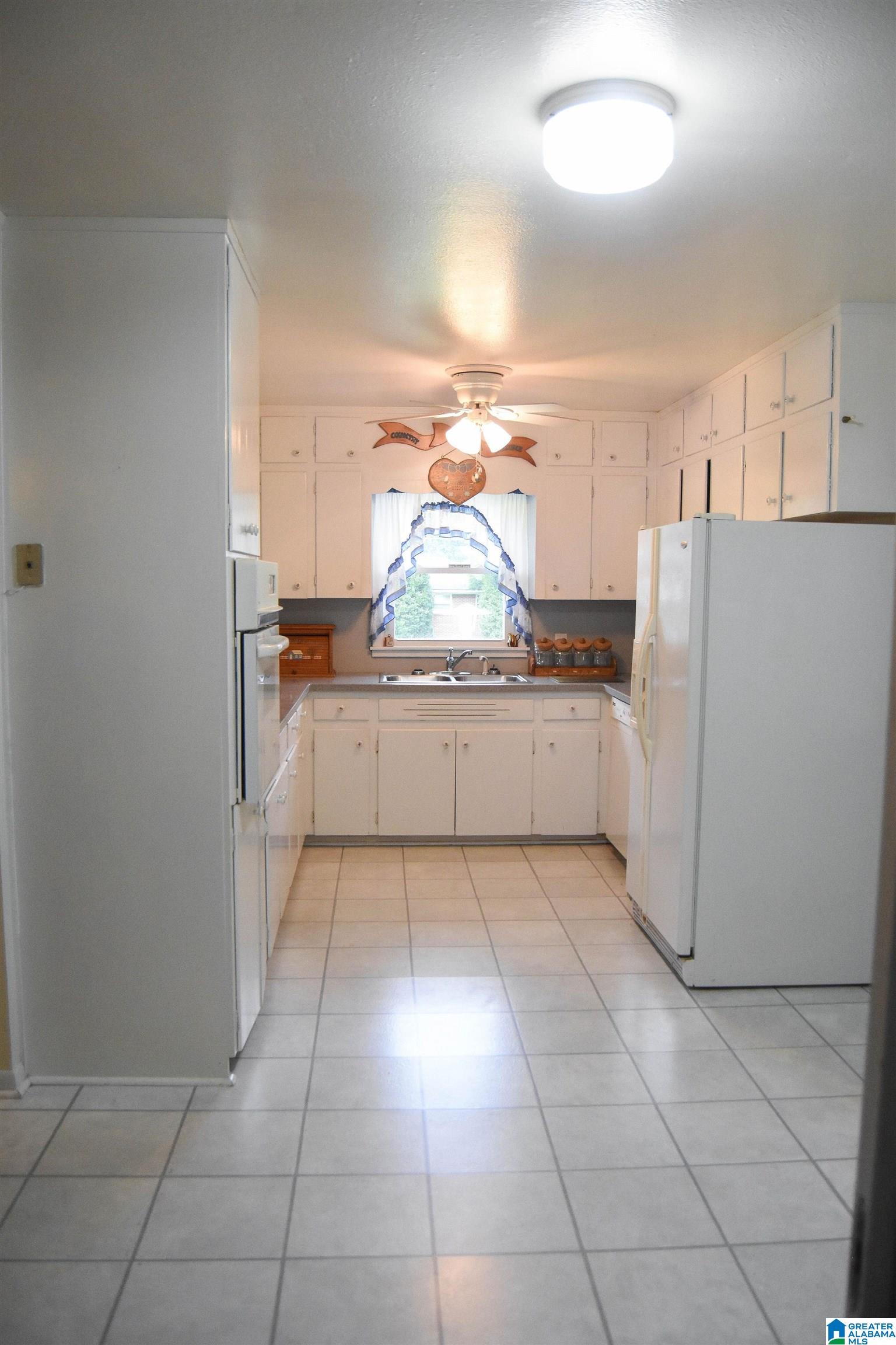 3913 Stratford Road Anniston, AL 36207 - Photo 11 of 46