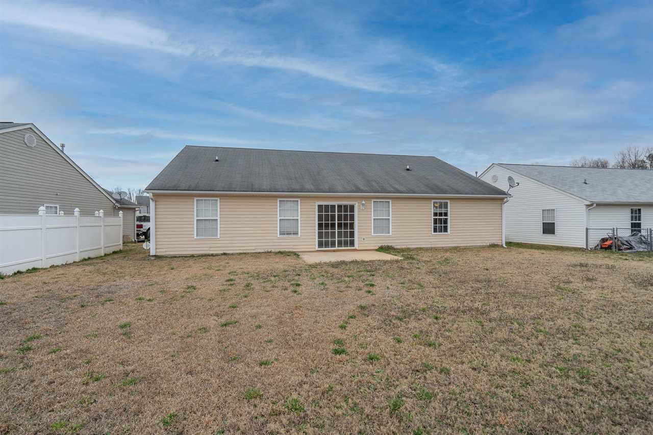 209 Luke Court Inman, SC 29349 - Photo 3 of 28