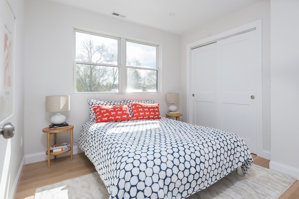 10 Gordon Road Arlington, MA 02474 - Photo 27 of 39 Gallery Image 27