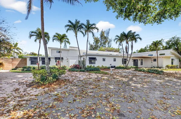 $1,925,000 | 245 Seacrest Lane, Delray Beach, FL 33444