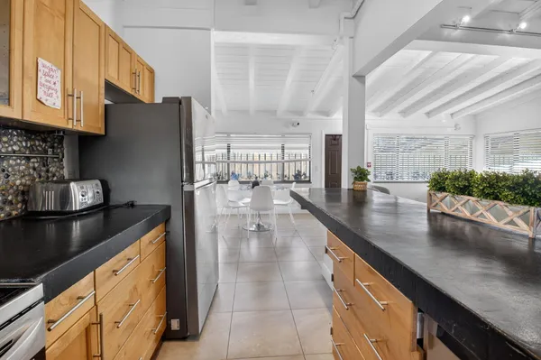 $1,925,000 | 245 Seacrest Lane, Delray Beach, FL 33444