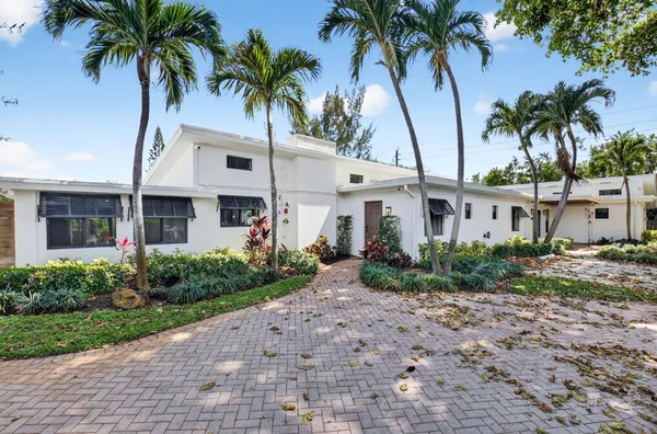 $1,925,000 | 245 Seacrest Lane, Delray Beach, FL 33444