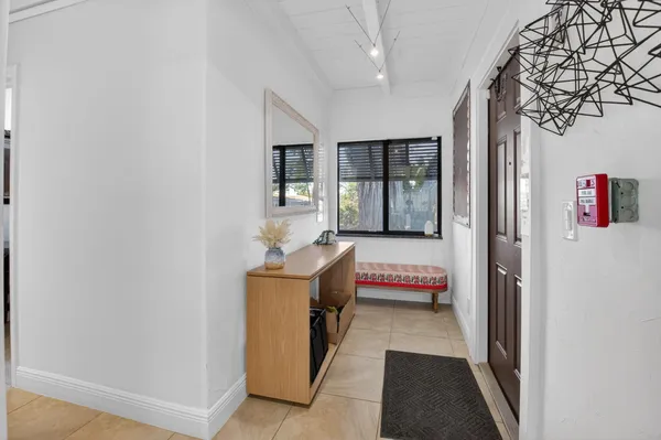 $1,925,000 | 245 Seacrest Lane, Delray Beach, FL 33444