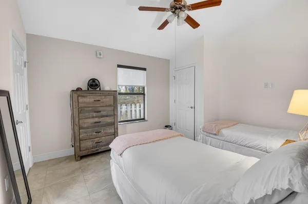 $1,925,000 | 245 Seacrest Lane, Delray Beach, FL 33444