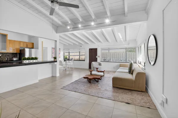 $1,925,000 | 245 Seacrest Lane, Delray Beach, FL 33444