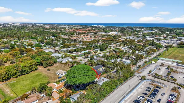 $1,925,000 | 245 Seacrest Lane, Delray Beach, FL 33444