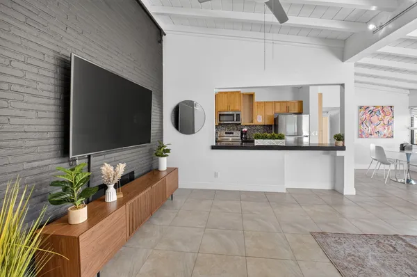 $1,925,000 | 245 Seacrest Lane, Delray Beach, FL 33444