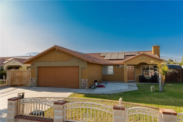 $599,999 | 13868 Lexus Lane, Fontana, CA 92335