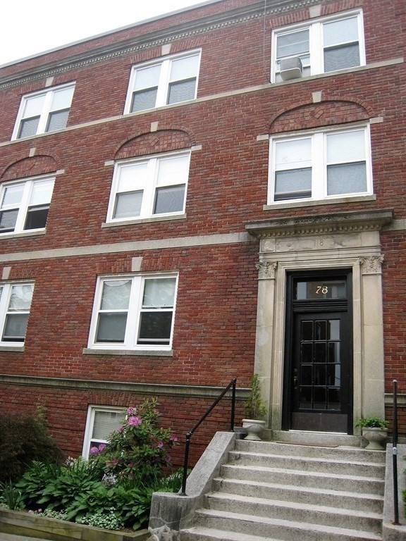 78 Browne Street, Unit 2 Brookline, MA 02446 - Photo 14 of 14