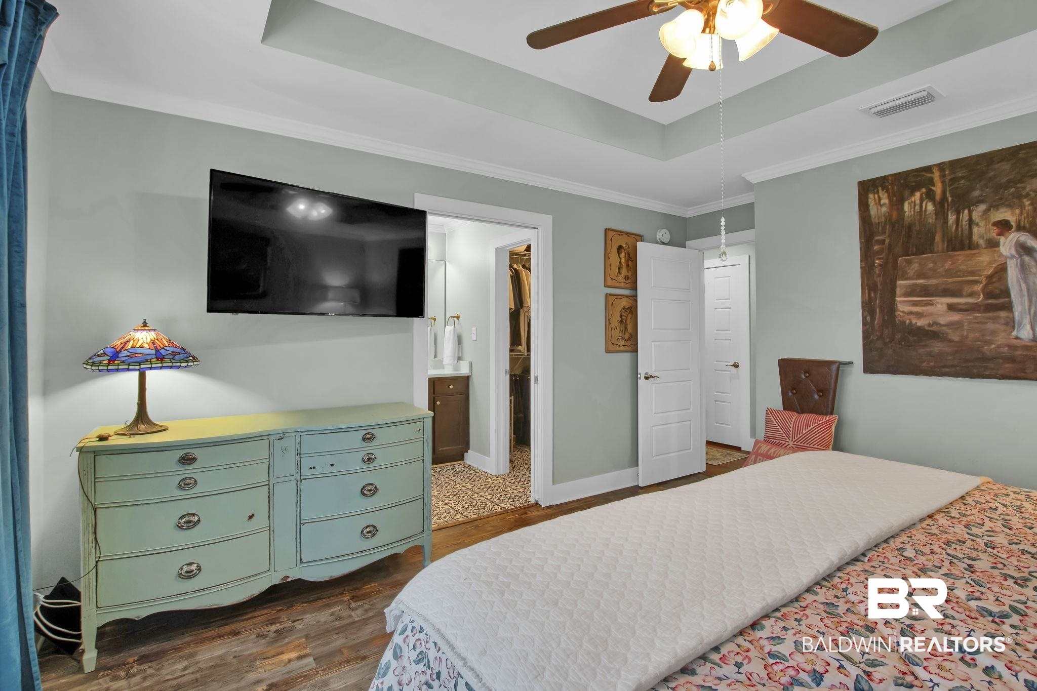 203 Lakefront Circle Summerdale, AL 36580 - Photo 34 of 69 Bedroom featuring dark hardwood / wood-style floors, ensuite bath, a raised ceiling, ornamental molding, and ceiling fan