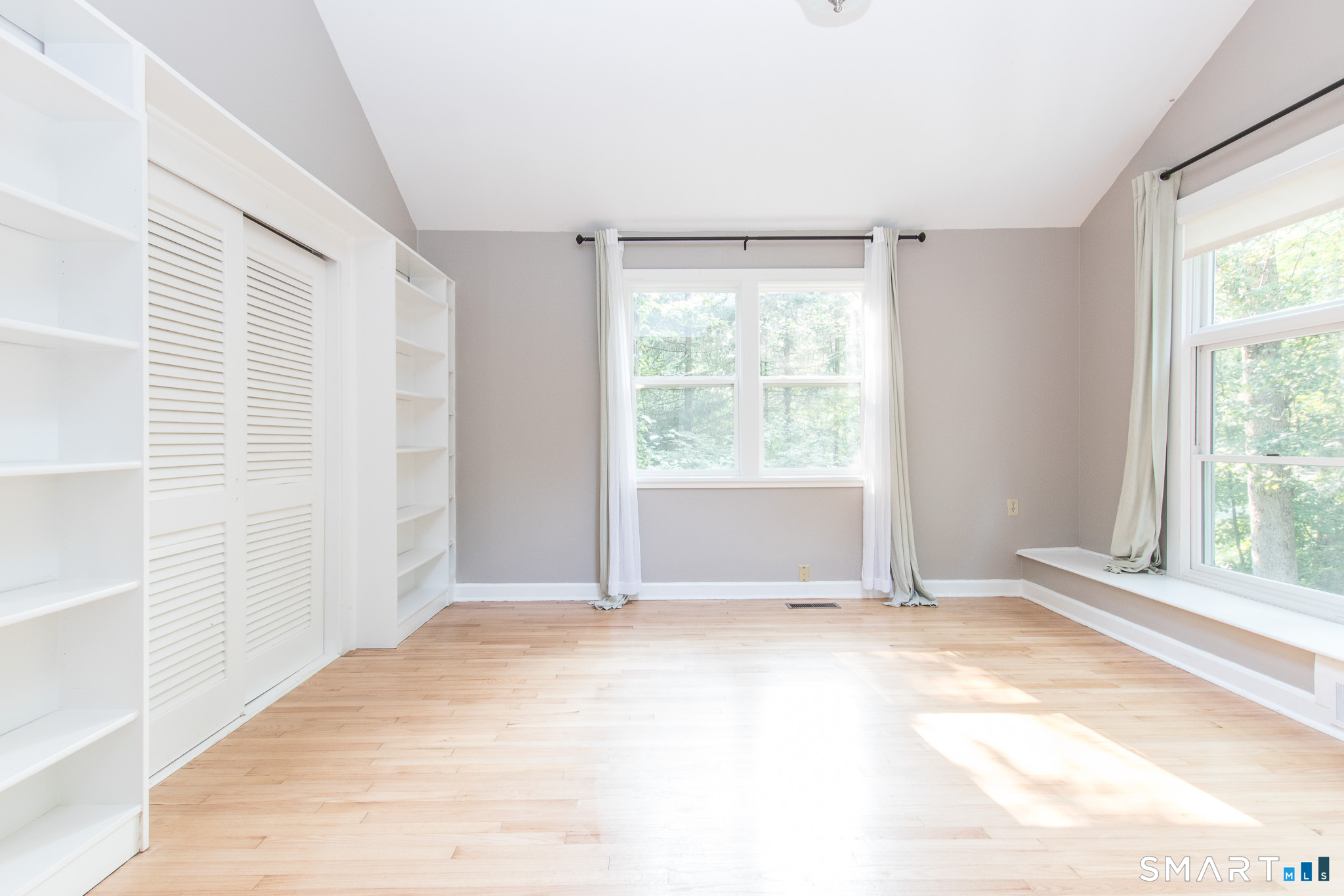 211 New Canaan Road Wilton, CT 06897 - Photo 23 of 40