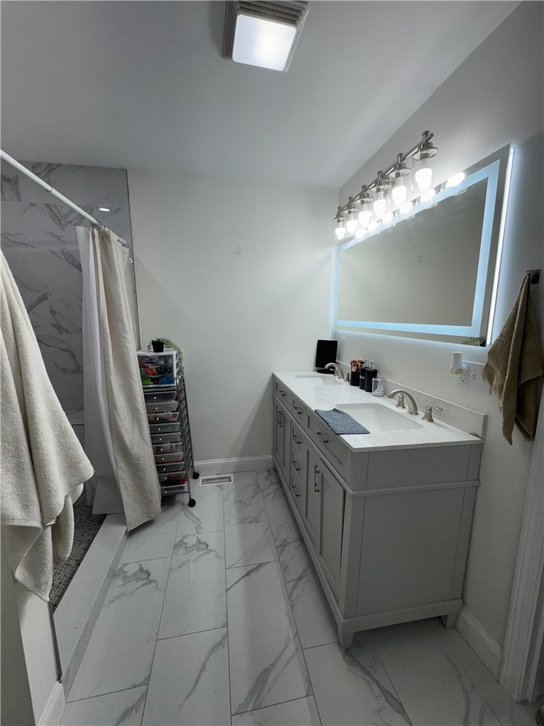 27 Judith Street, Unit 1 Providence, RI 02909 - Photo 7 of 10