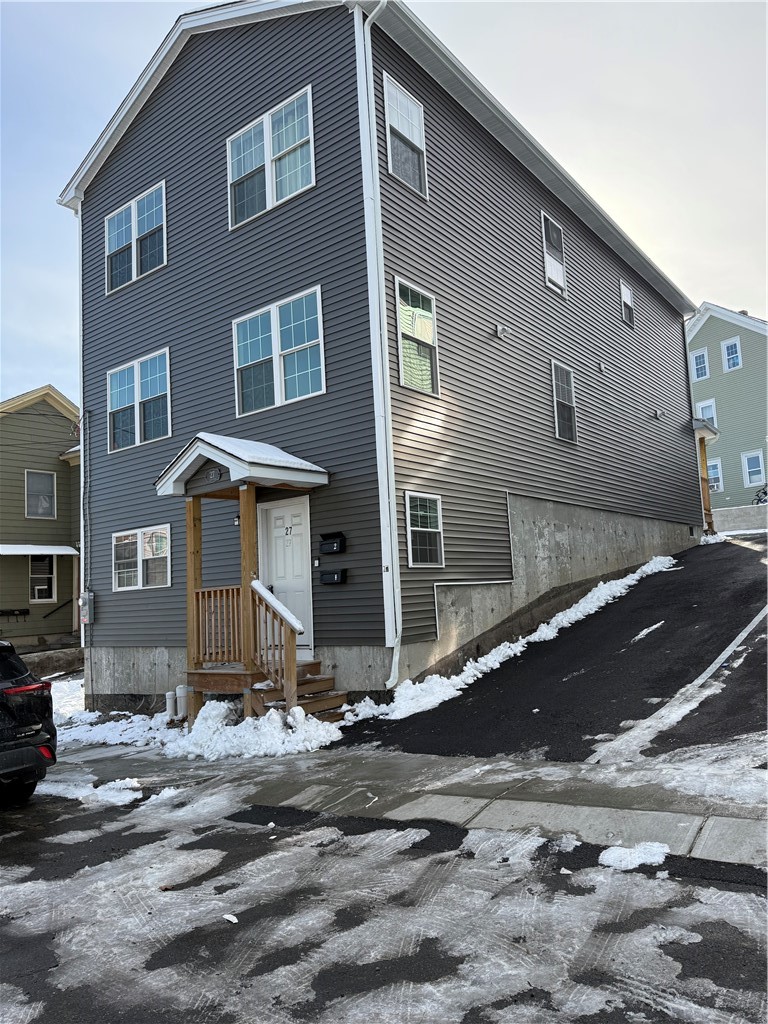 27 Judith Street, Unit 1 Providence, RI 02909 - Photo 10 of 10