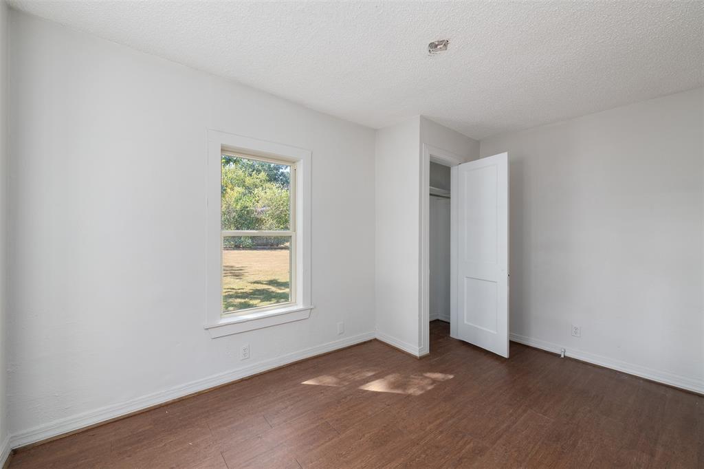 102 San Saba Avenue Benbrook, TX 76126 - Photo 15 of 24