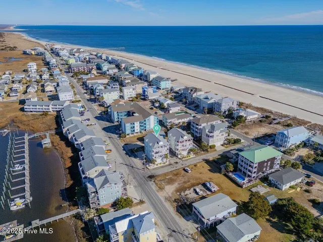 $789,000 | 2 Clam Shell Lane, Unit 9, Carolina Beach, NC 28428