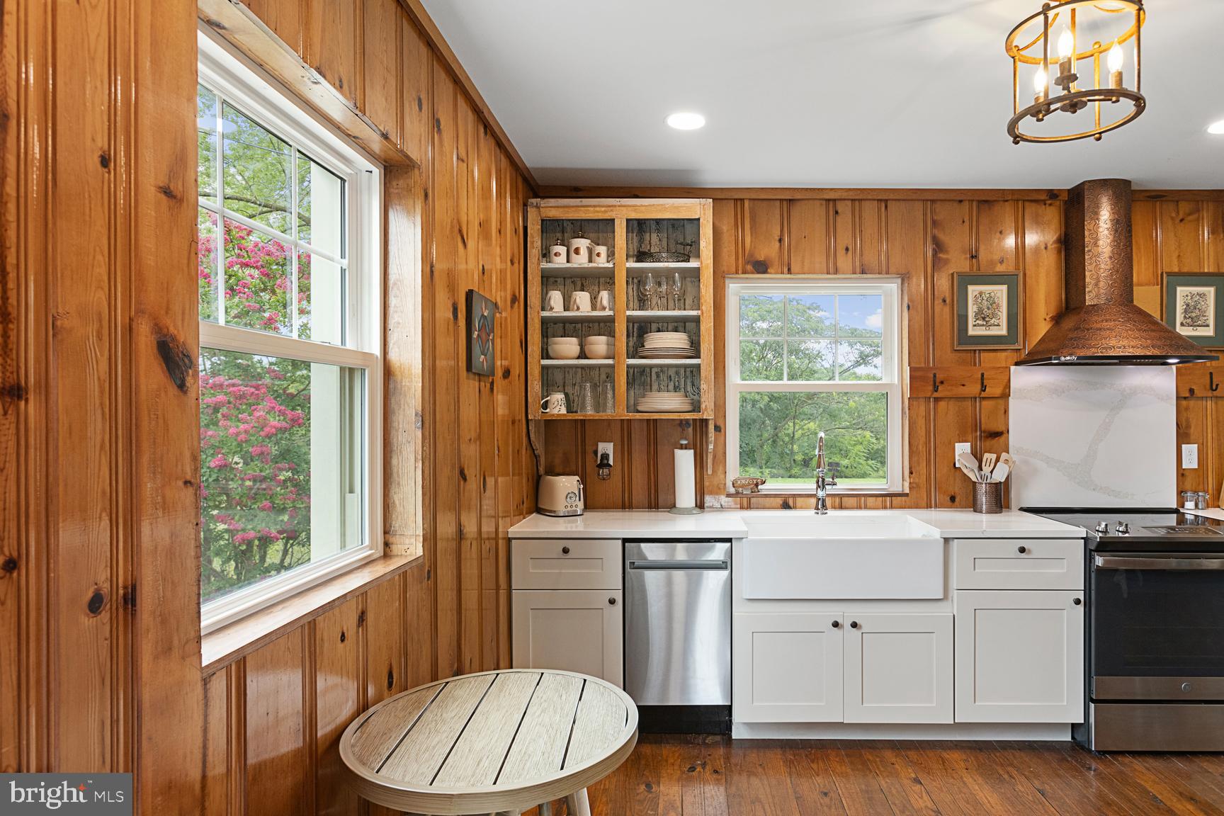 8735 Smith Creek Road New Market, VA 22844 - Photo 24 of 78