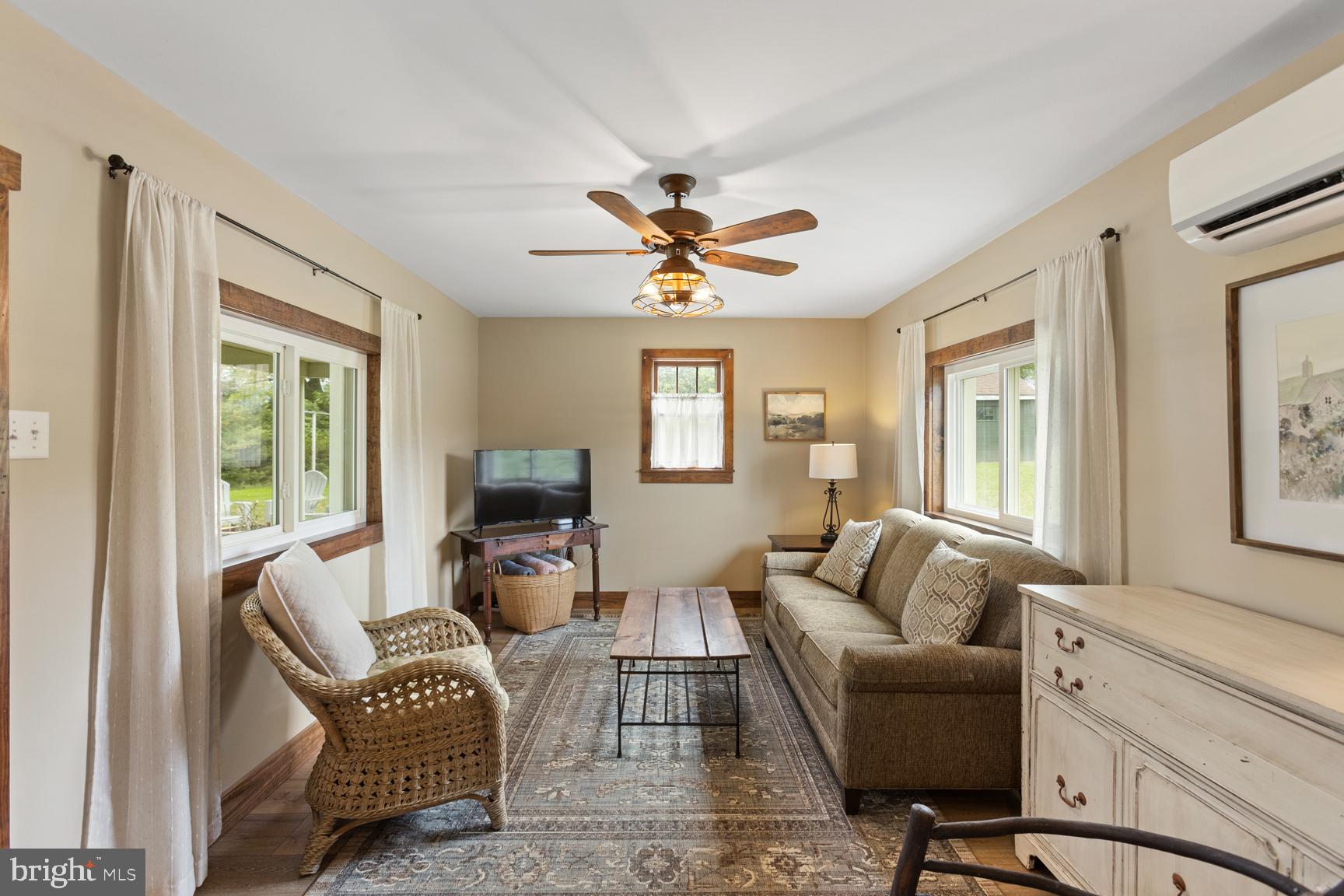 8735 Smith Creek Road New Market, VA 22844 - Photo 7 of 78