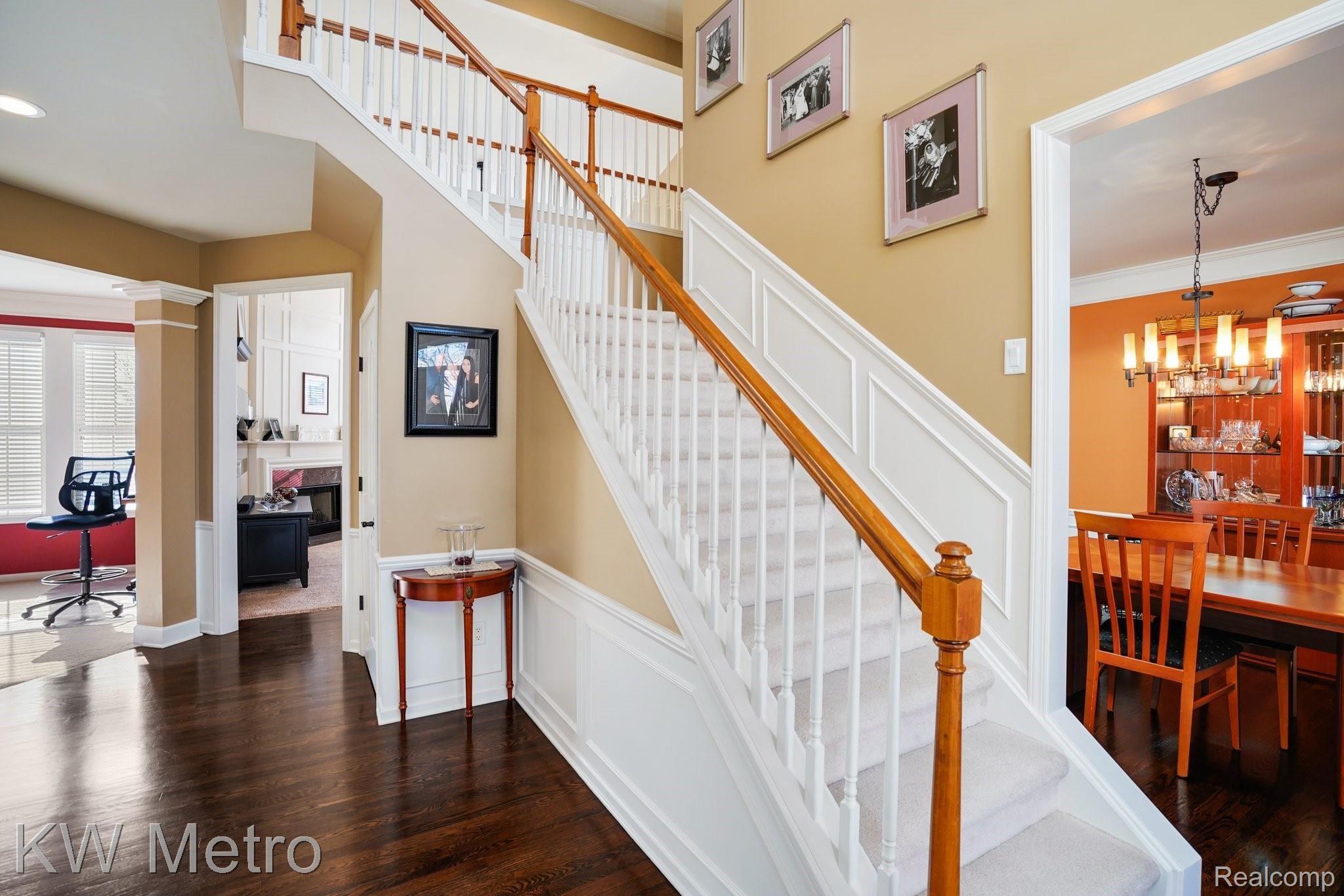 foyer additional photo.jpg