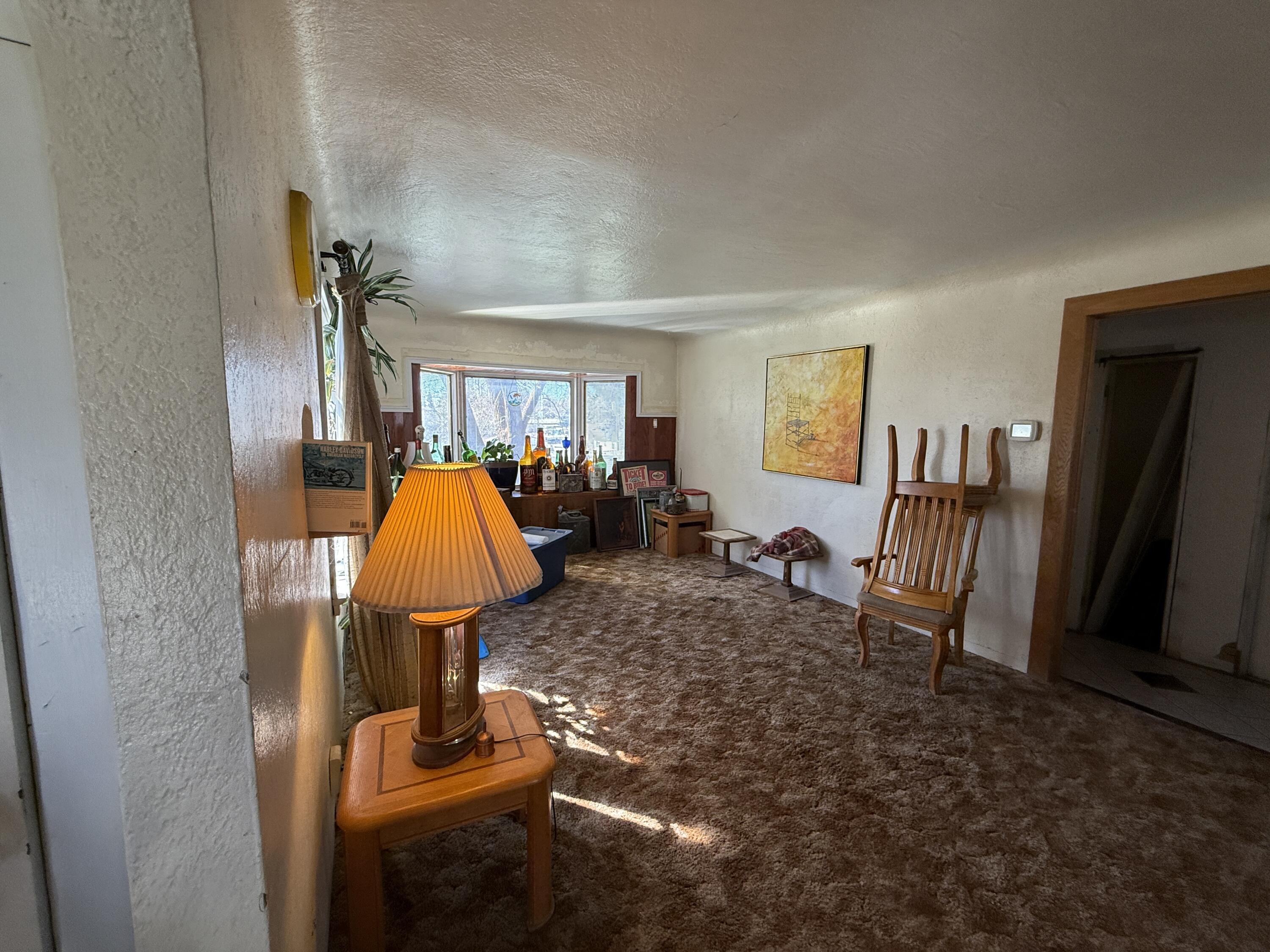 1740 Riverside Drive Klamath Falls, OR 97601 - Photo 5 of 30 05