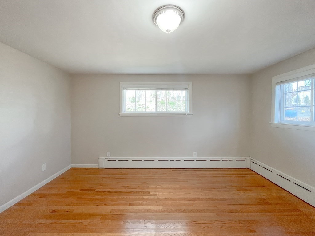 35 Upland Road Lynn, MA 01902 - Photo 15 of 34 Gallery Image 15