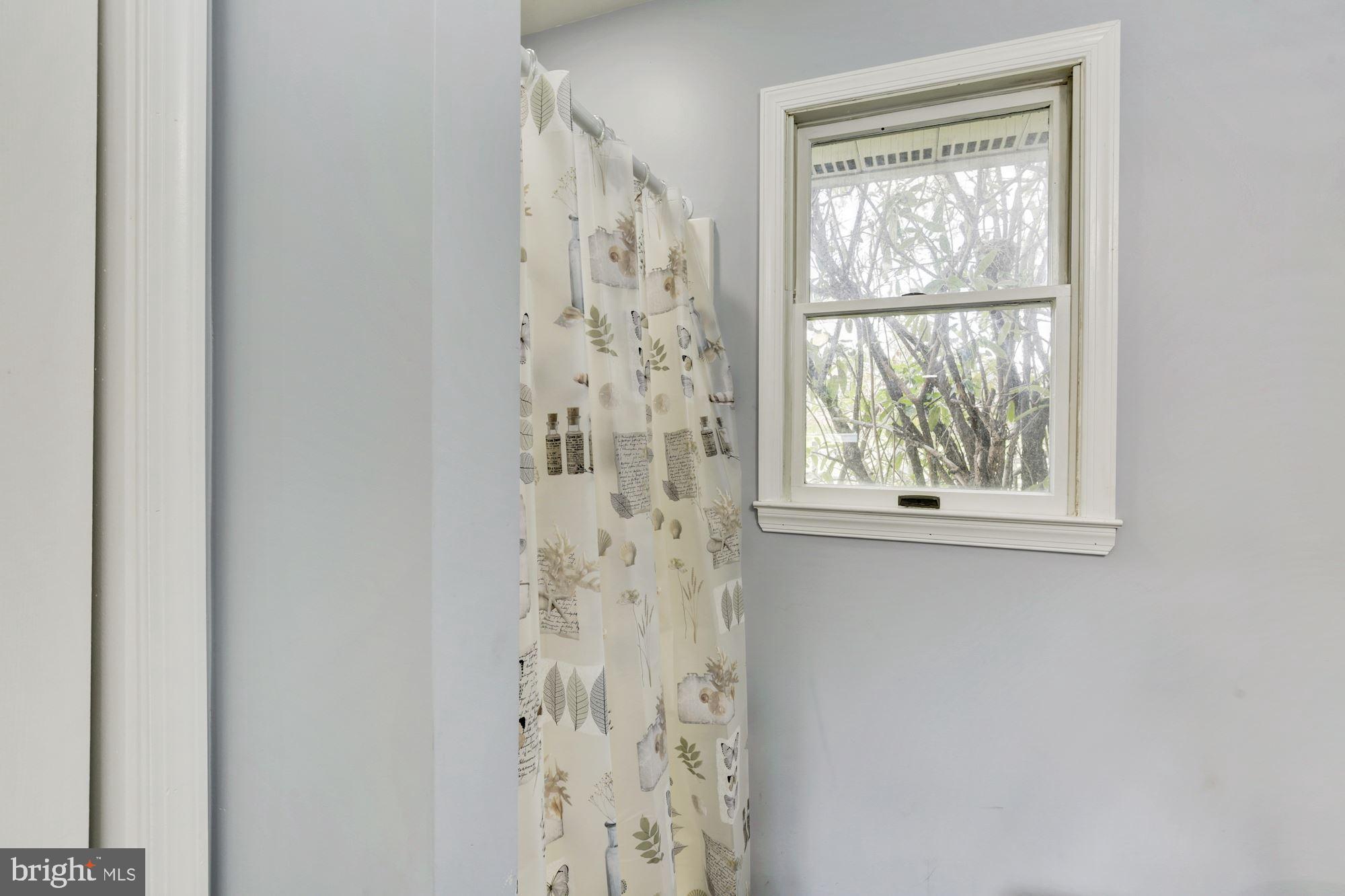 3915 London Bridge Road Finksburg, MD 21048 - Photo 18 of 41 Master Bath