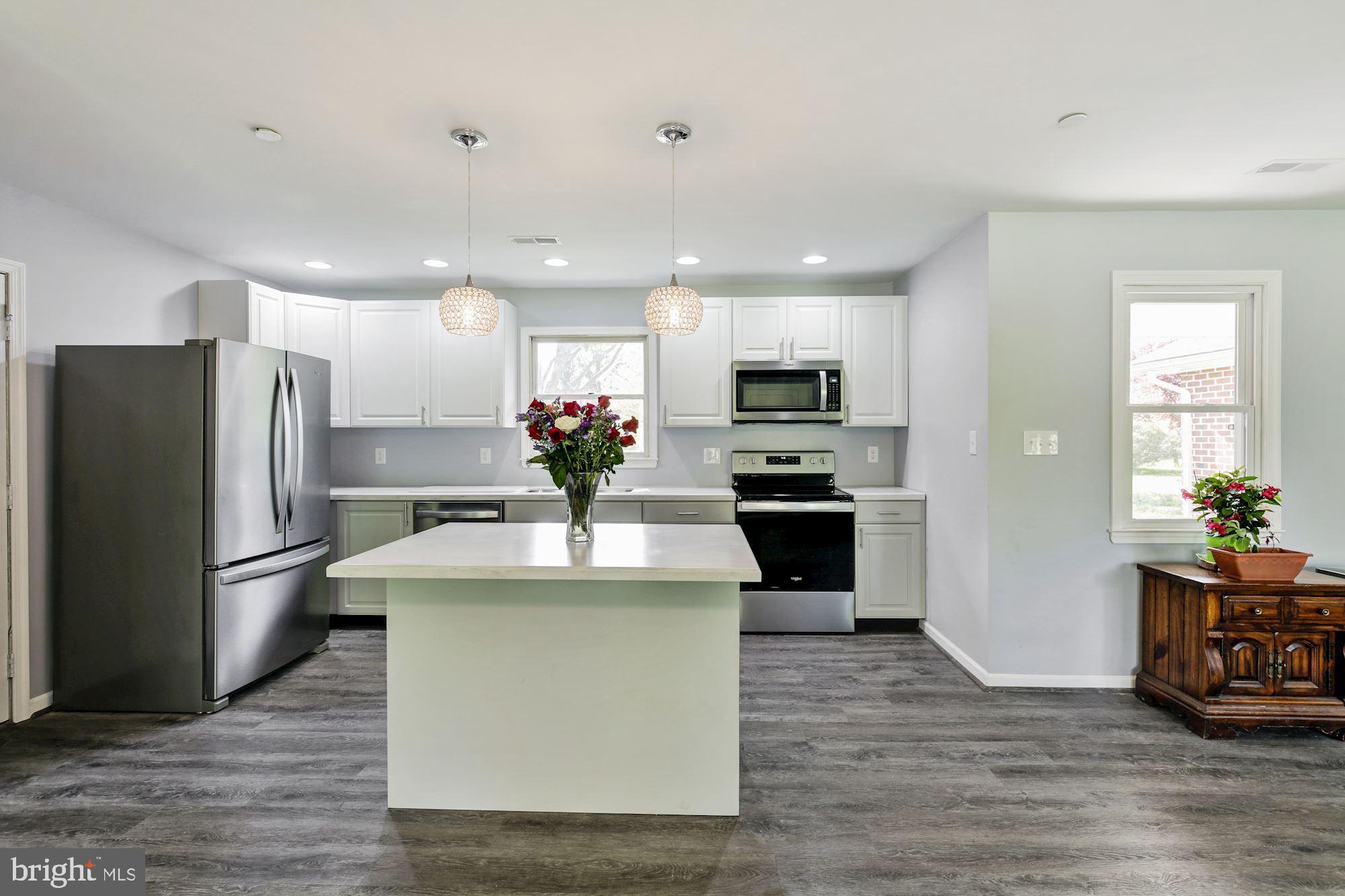 3915 London Bridge Road Finksburg, MD 21048 - Photo 10 of 41 Eat-In Kitchen