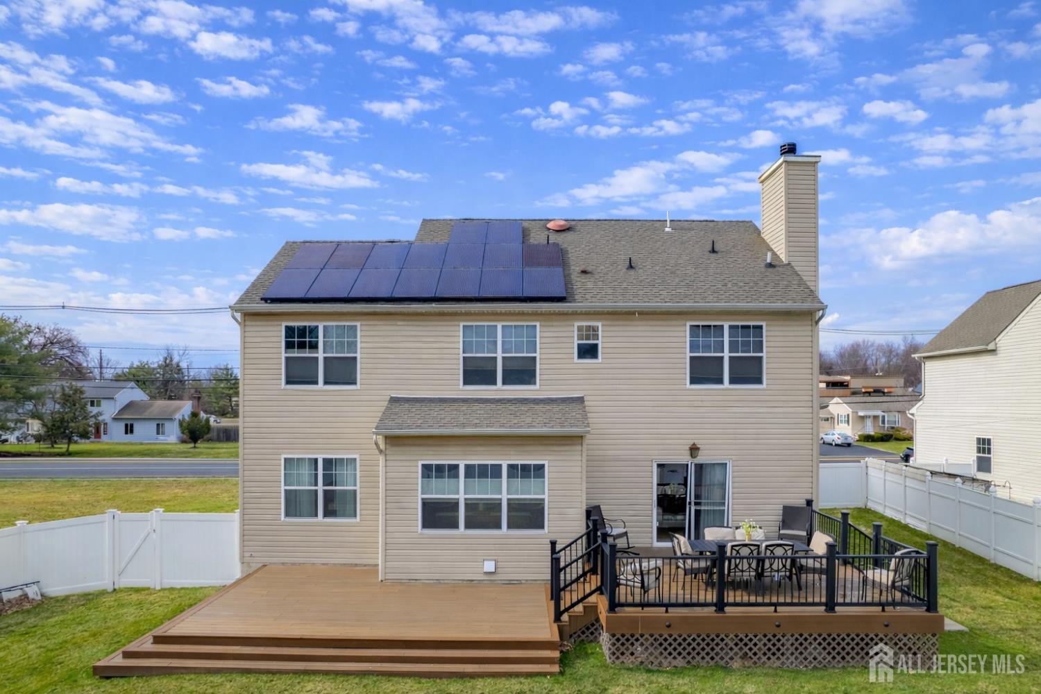 408 Old Georges Road North Brunswick, NJ 08902 - Photo 3 of 37