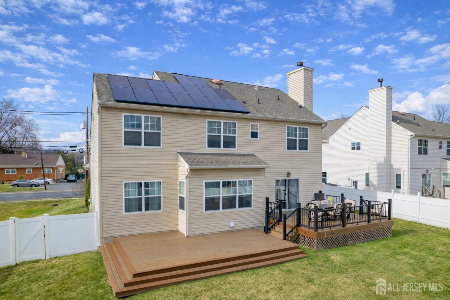 408 Old Georges Road North Brunswick, NJ 08902 - Photo 4 of 37