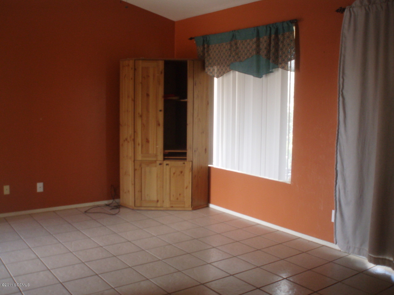 63 Círculo Cortez Rio Rico, AZ 85648 - Photo 3 of 8