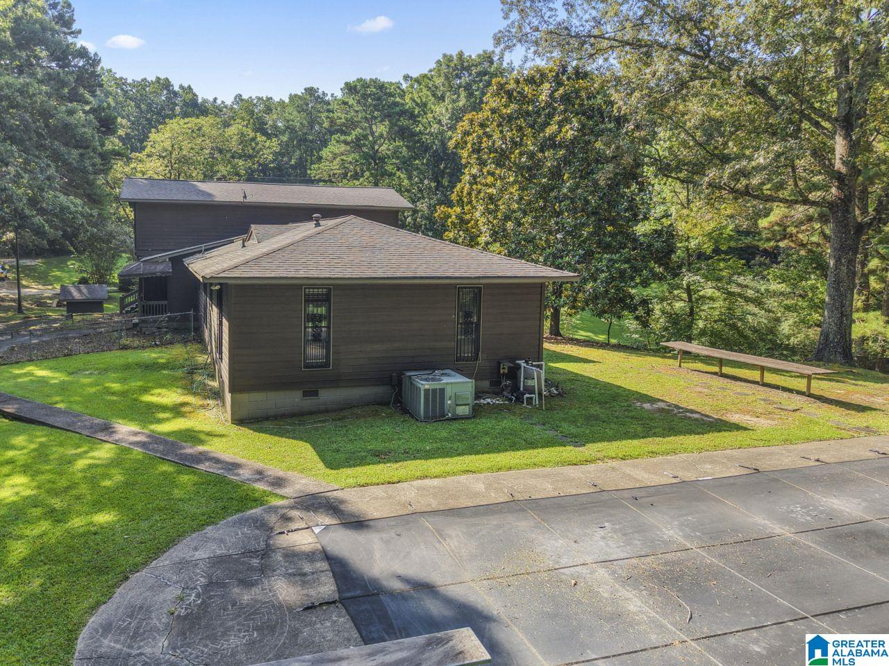234 Loop Road Odenville, AL 35120 - Photo 9 of 58