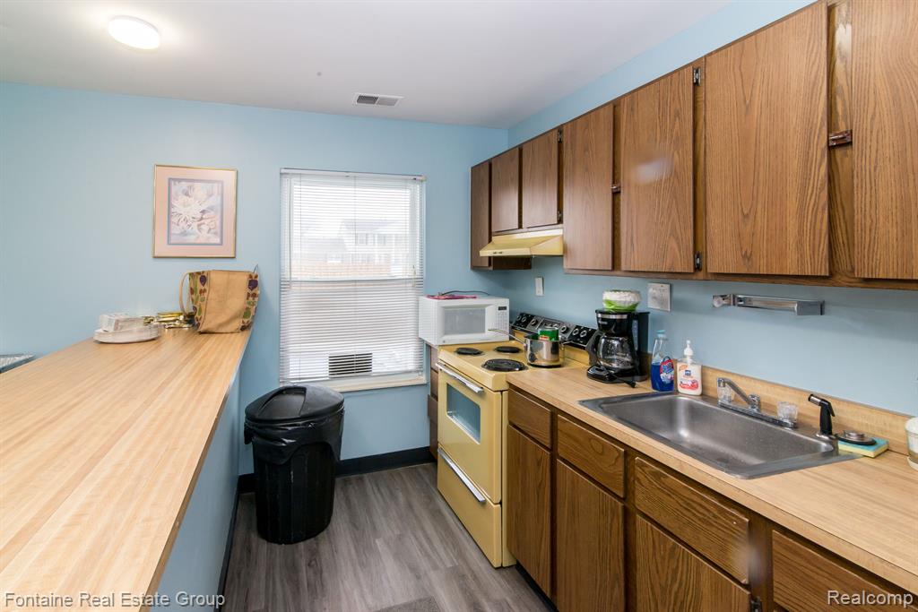 17285 Rudgate Street Southgate, MI 48195 - Photo 34 of 38