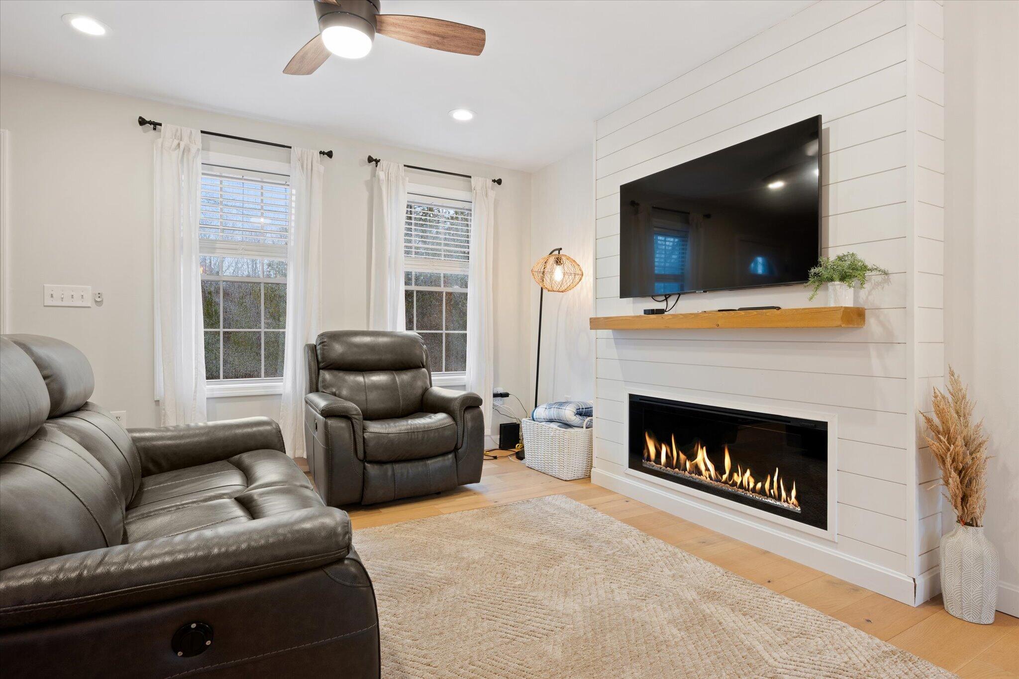 1016 State Street, Unit 1 Bangor, ME 04401 - Photo 12 of 42 Living Room w/Fireplace