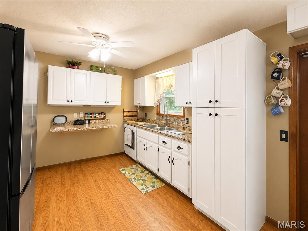2402 East Victoria Road Poplar Bluff, MO 63901 - Photo 8 of 22