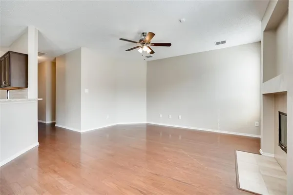 $3,100 | 4016 Juniper Court, Fort Worth, TX 76040