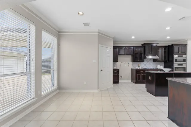 $545,000 | 3307 Lawson Drive, Pearland, TX 77584