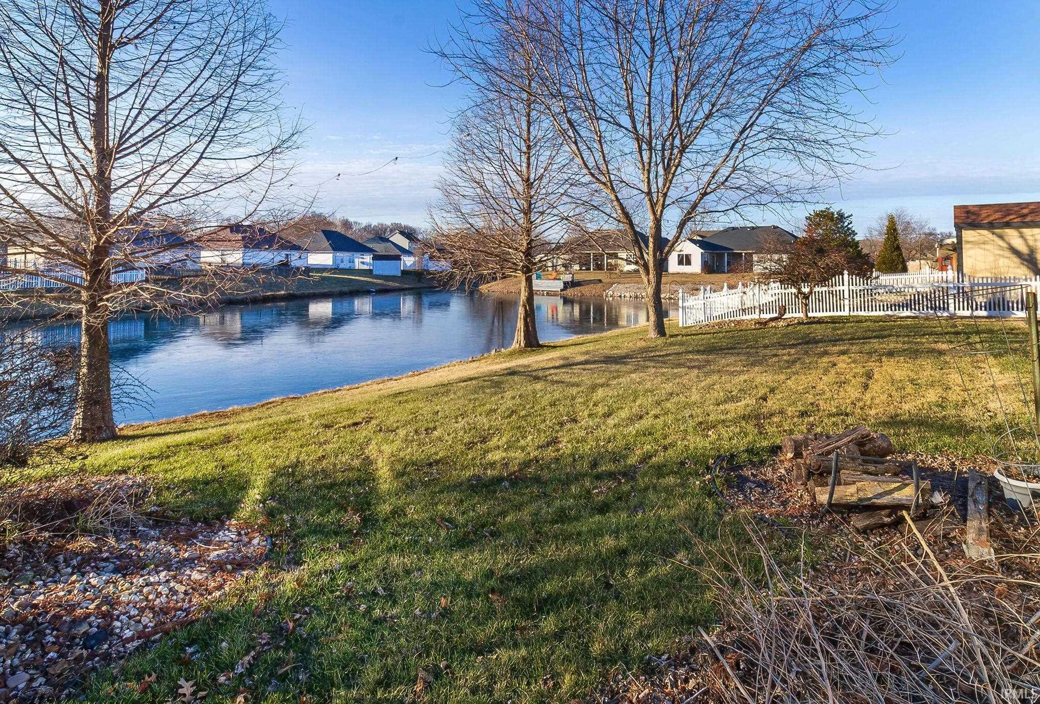 9820 Chatteris Road Evansville, IN 47725 - Photo 6 of 18