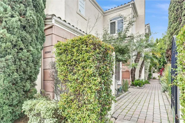$1,770,000 | 5190 Renaissance Avenue, San Diego, CA 92122