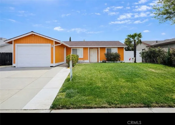 $329,900 | 49 West Swallow Street, Merced, CA 95341