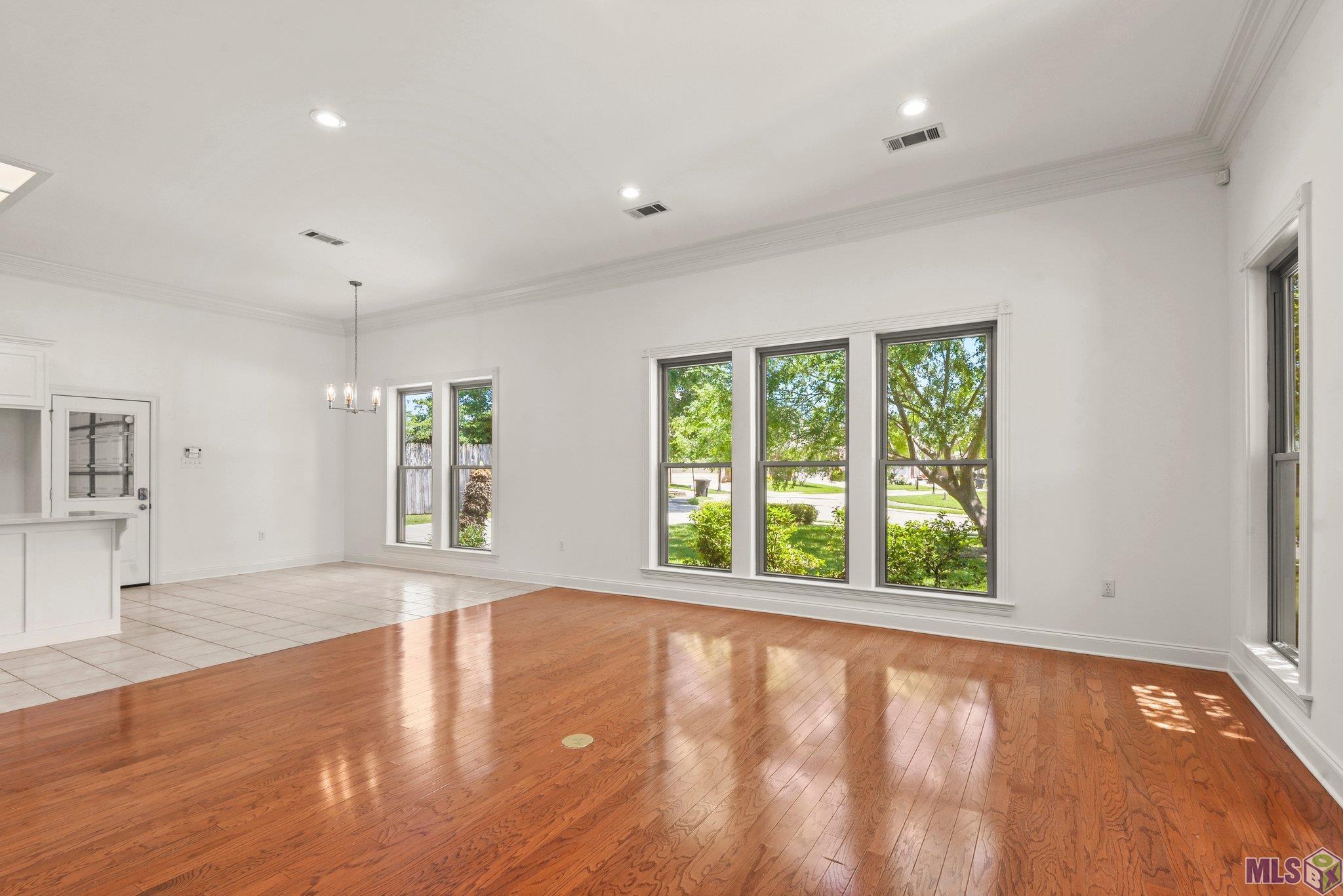2310 Summerleaf Circle Baton Rouge, LA 70816 - Photo 7 of 33