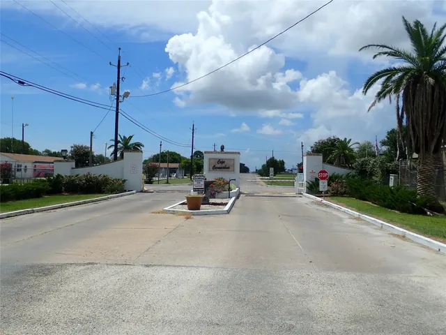 $14,500 | Lot1451 Curlew Drive, Palacios, TX 77465