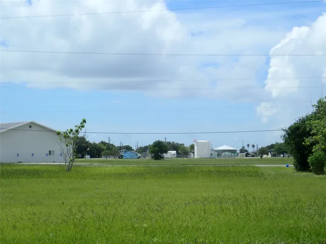 $14,500 | Lot1451 Curlew Drive, Palacios, TX 77465