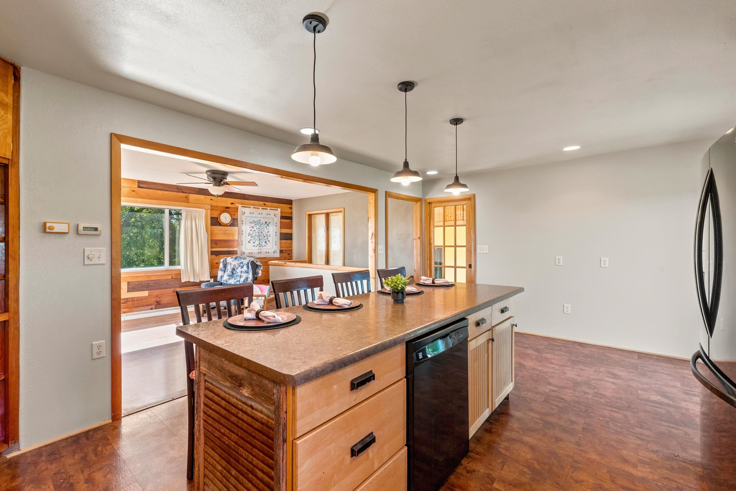 N5437 Blackbird Road Beaver Dam, WI 53916 - Photo 6 of 40 Gallery Image 6